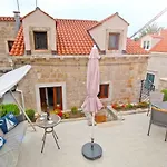 Daire Seafront Cavtat